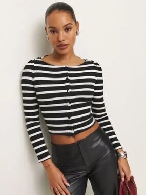 Reformation Lennox Knit top in XS